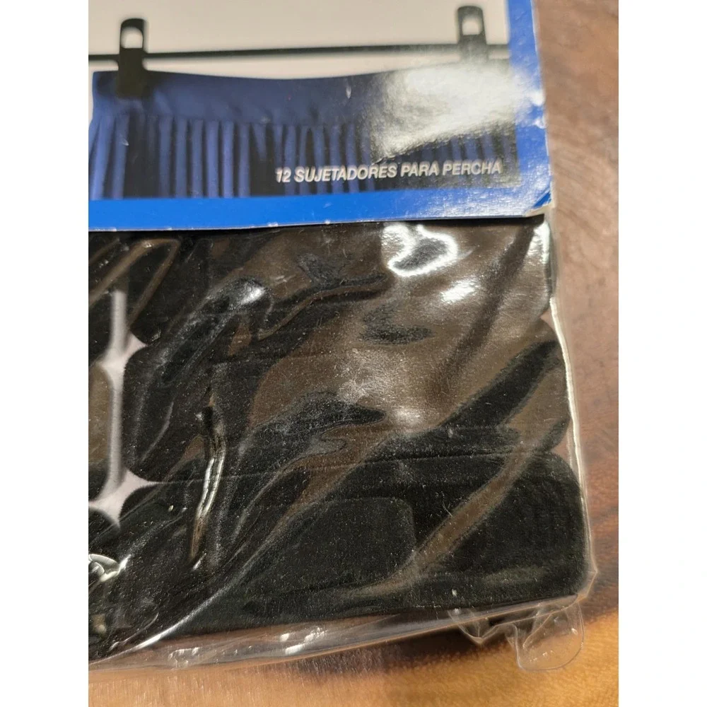 SEALED Black Non Slip Finger Clips For Hangers 12 Pack Garment Hanger Clips